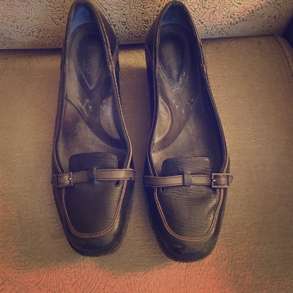 Clarks Artisan Black leather wedges/loafers